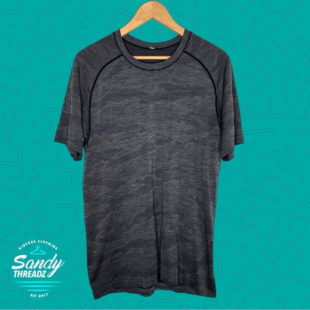 Lululemon Metal Vent Tech T shirt - Picture 3 of 7